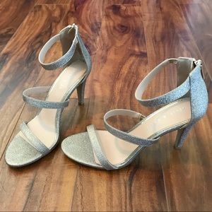 NWOT Kelly and Katie Heels